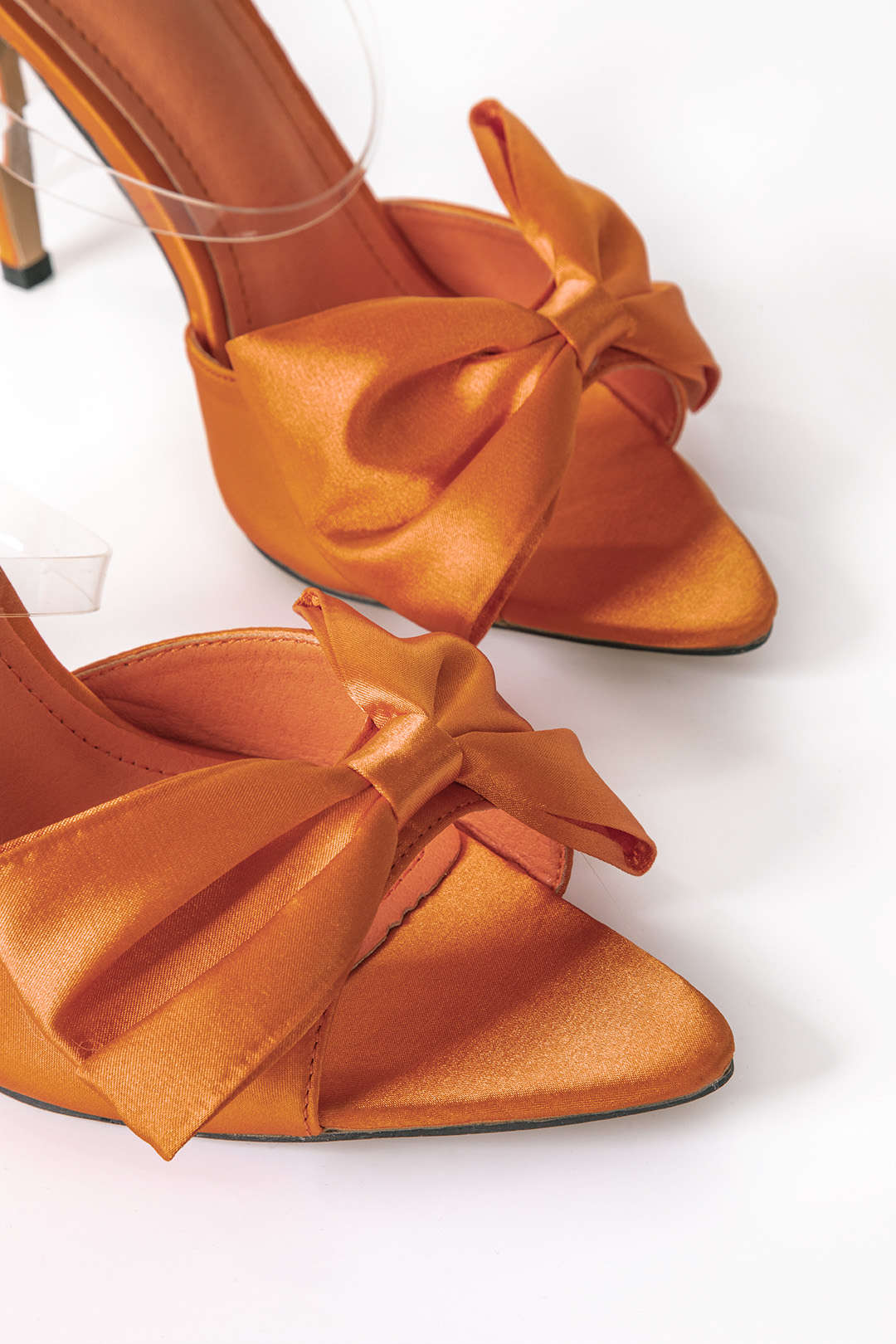 Bowtie Slingback High Heels - Image 11